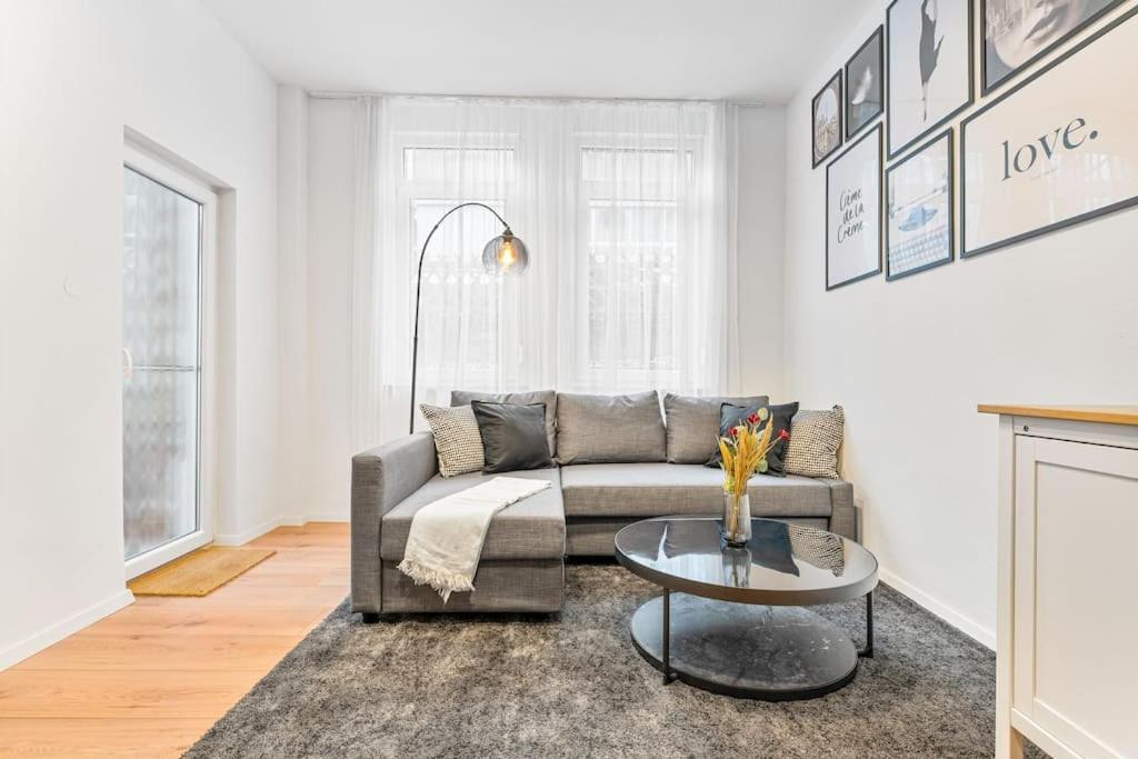 3-Zimmer-Wohnung In Leonberg Esterno foto